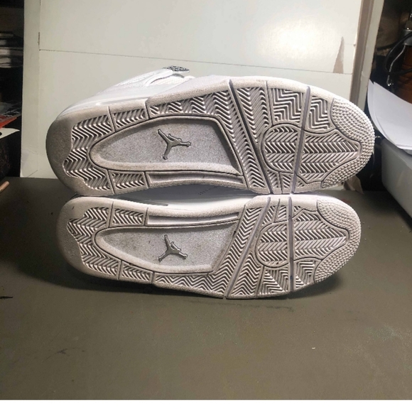 Jordan 4 pure moneys - Picture 5 of 7